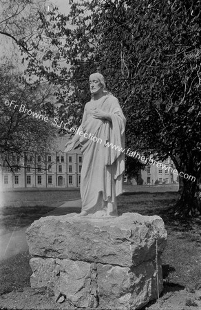 SACRED HEART STATUE